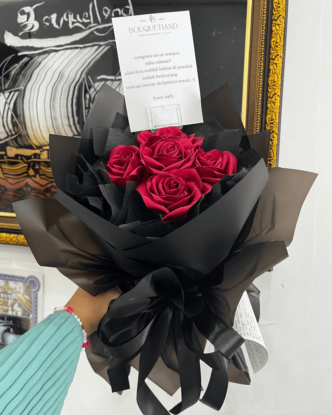 Satin 5 Stems